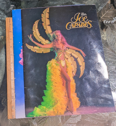 Vintage 1980s ice - 1980s, capades