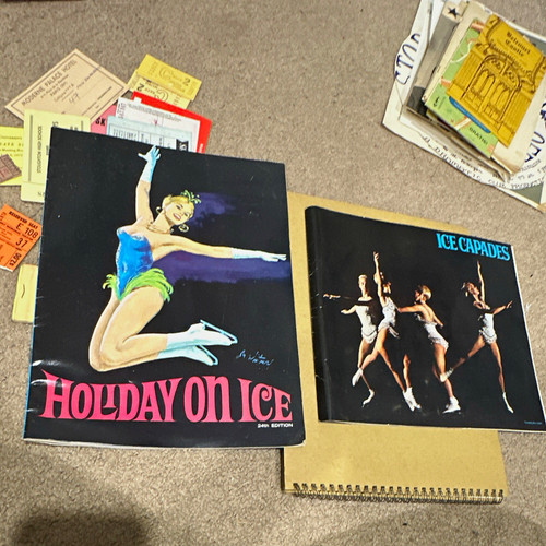 Ice capades souvenir program - capades,