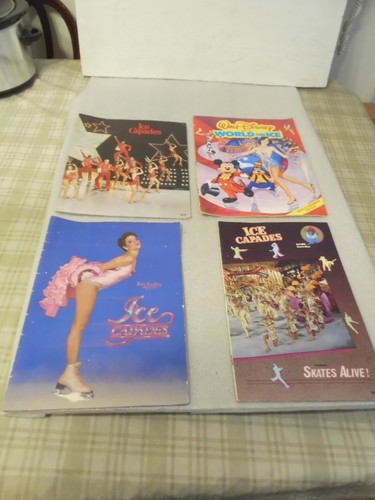 Vintage ice capades booklets - 4,